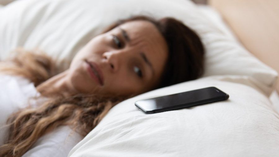 Wenn das eigene Handy eine Art Bedrohung darstellt: Viele Menschen klagen heutzutage über eine "Telefonphobie". (aha/spot)