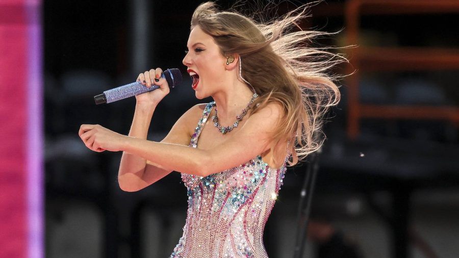 Beim Konzert von Taylor Swift in Brasilien kam es zu einem tragischen Zwischenfall. (dr/spot)