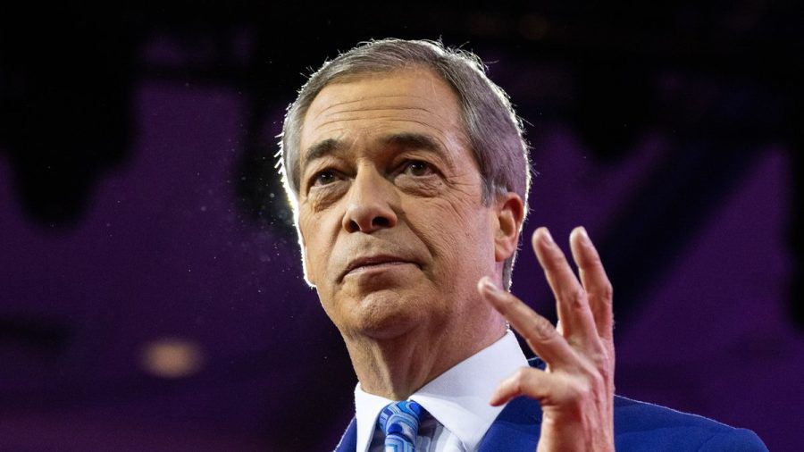 Nigel Farage war 2019 Mitbegründer der Brexit-Partei und führte Großbritannien aus der EU. (ae/spot)