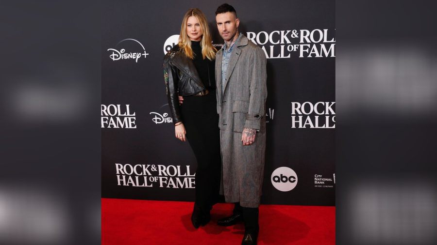 Adam Levine und Behati Prinsloo sind seit 2014 verheiratet und haben inzwischen drei Kinder. (nah/spot)