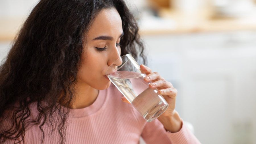 Zu viel Wasser kann unter Umständen gefährlich für den Körper werden. (che/spot)