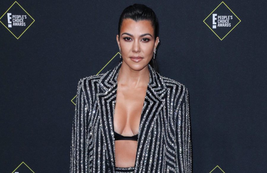 Kourtney Kardashian at Peoples Choice Awards Nov 2019 - Avalon BangShowbiz