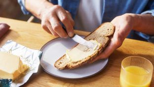 Vegane Alternativen ersetzen mittlerweile in Bezug auf Geschmack und Konsistenz immer mehr tierische Produkte. (elm/jmk/spot)