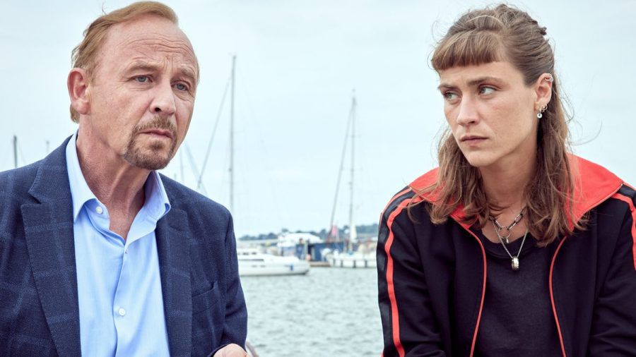 Sophie Pfennigstorf und Alexander Held in "Stralsund - Tote Träume". (obr/spot)