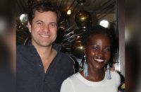 Joshua Jackson und Lupita Nyong'o - hier gemeinsam im Jahr 2018 - kennen sich lange und sind nun ein offizielles Paar. (dr/spot)