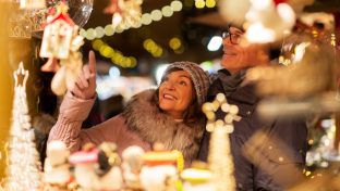 Wer die richtigen Vorkehrungen trifft, shoppt in der Vorweihnachtszeit entspannter - online und offline. (elm/spot)
