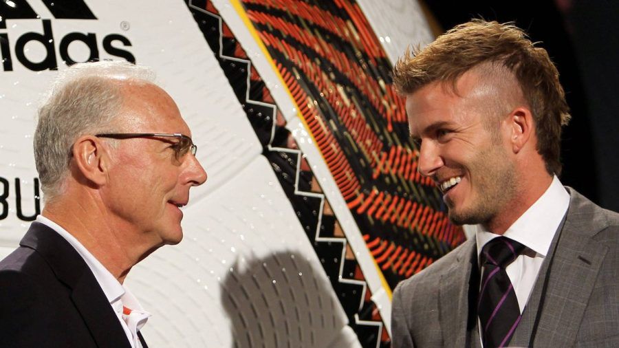 David Beckham (r.) und Franz Beckenbauer bei einem gemeinsamen Termin im Jahr 2010. (dr/spot)