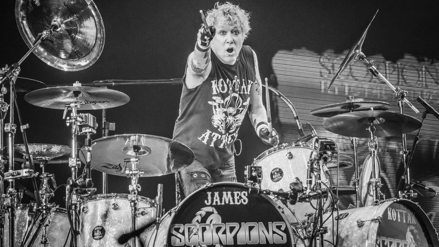 James Kottak war von 1996 bis 2016 Schlagzeuger der Scorpions. (eee/spot)