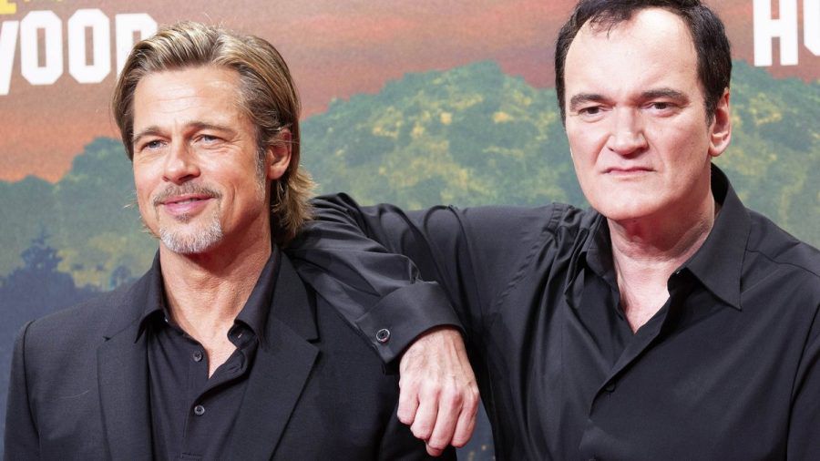 Brad Pitt und Quentin Tarantino bei der Premiere von "Once Upon a Time ... in Hollywood" in Berlin. (lau/spot)