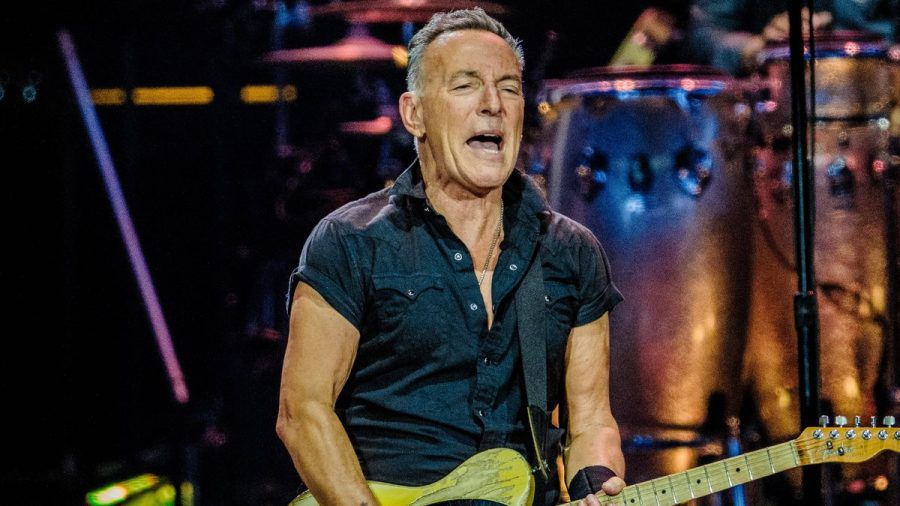 Bruce Springsteen beim Comeback-Konzert in Phoenix: The Boss ist zurück, seine Stimme ebenfalls. (tj/spot)