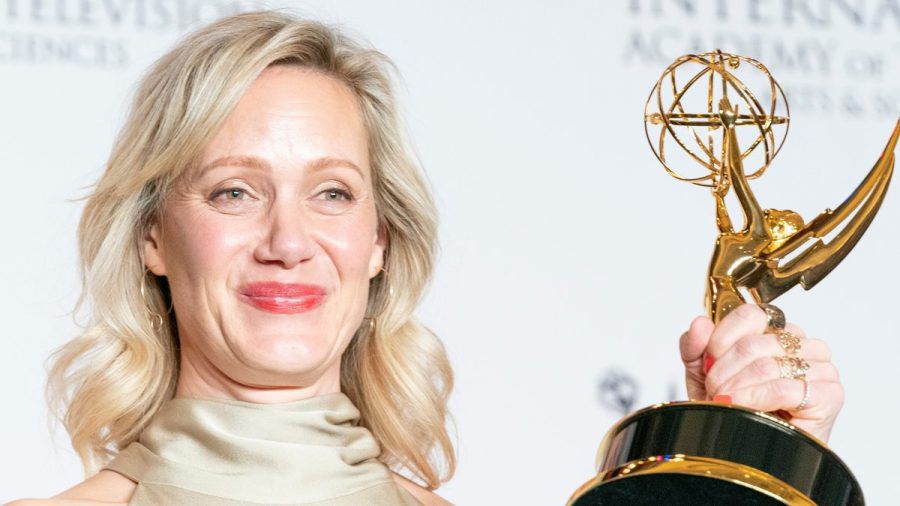 Besonderer Moment in ihrer Karriere: 2018 konnte Anna Schudt einen International Emmy Award in New York entgegennehmen. (ae/spot)