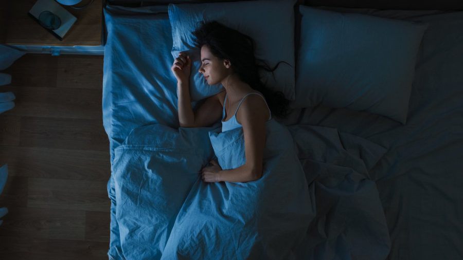 Schlafen Frauen wirklich schlechter als Männer? (ncz/spot)