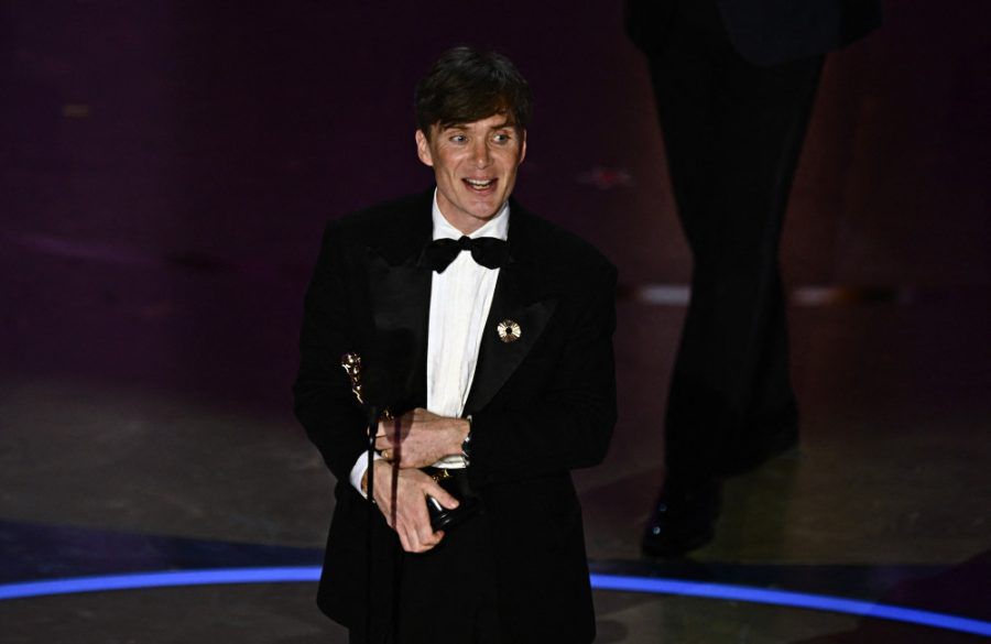 Cillian Murphy accepts the award for Best Actor in a Leading Role at 96th Oscars - Getty BangShowbiz