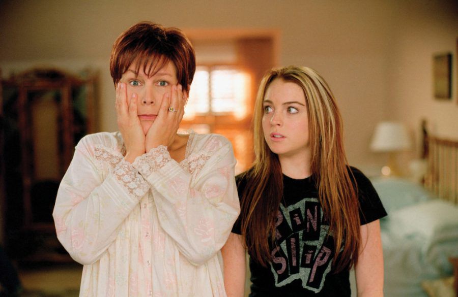 Jamie Lee Curtis and Lindsay Lohan in Freaky Friday - 2003 - Disney - Sky BangShowbiz