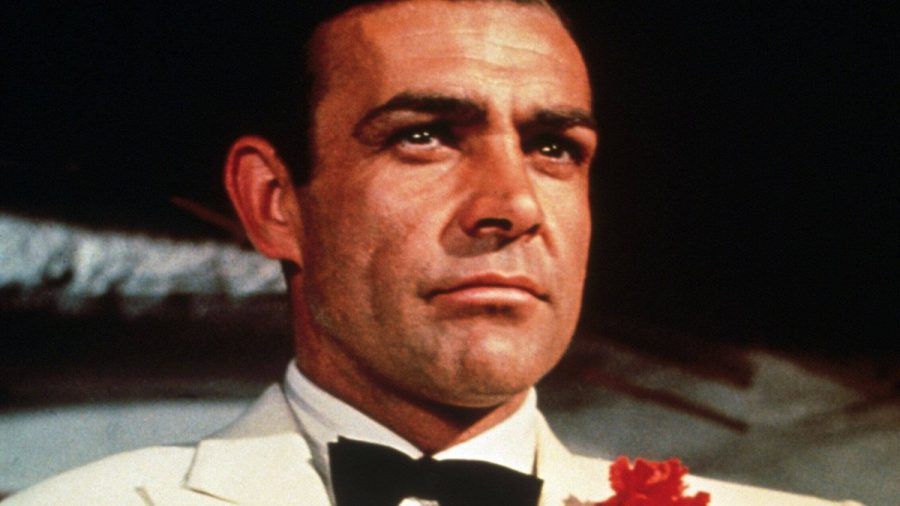 Fast hätte Sean Connery (Bild aus "Goldfinger") eine Vorgängerin als James Bond gehabt. (smi/spot)
