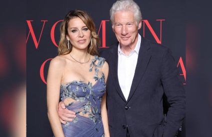 Alejandra Silva und Richard Gere bei der "Women in Cinema"-Gala in Cannes 2024. (lau/spot)