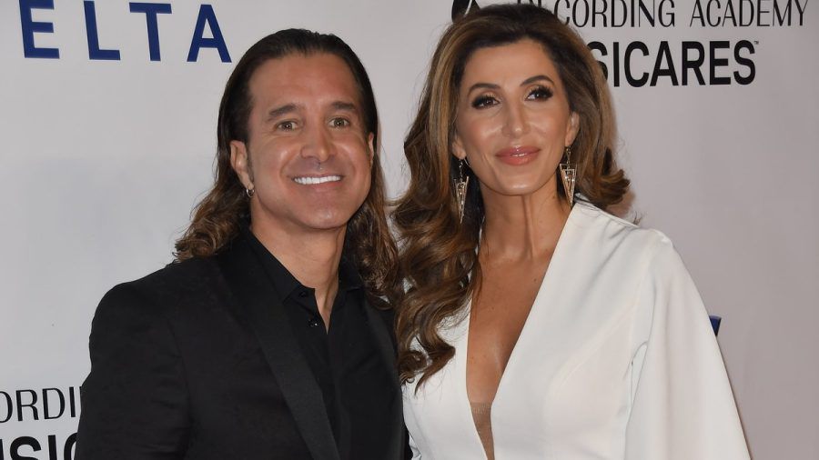 Scott Stapp mit seiner Ehefrau auf dem roten Teppich in Los Angeles. (hub/spot)