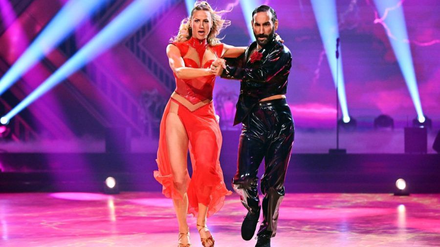 Lulu und Massimo Sinató mussten "Let's Dance" verlassen. (jom/spot)