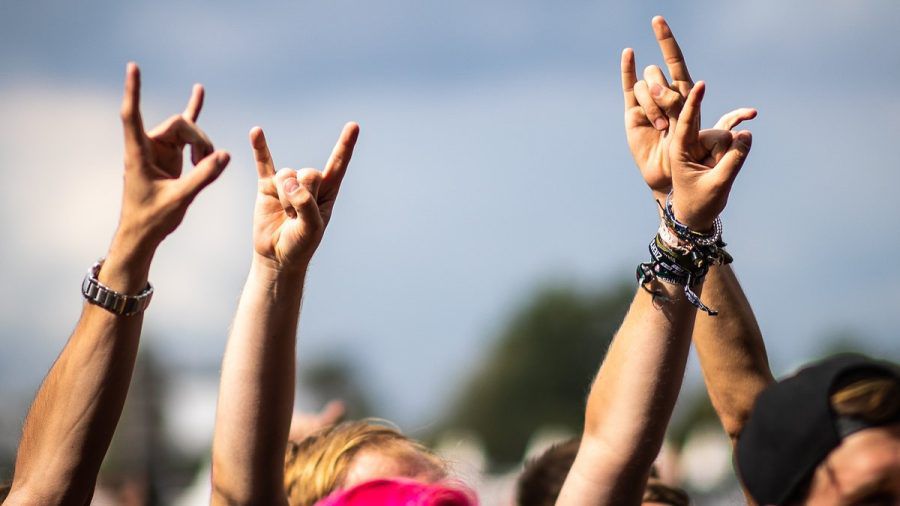 Ob auf Wacken zu Metal rocken oder beim Splash! Festival Hip-Hop-Klängen lauschen: Deutschland hat einige Sparten-Festivals zu bieten. (jom/spot)