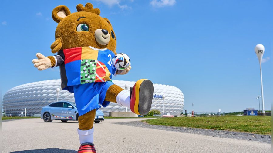 In der Münchener Allianz Arena steigt das Eröffnungsspiel zwischen Deutschland und Schottland. (elm/spot)