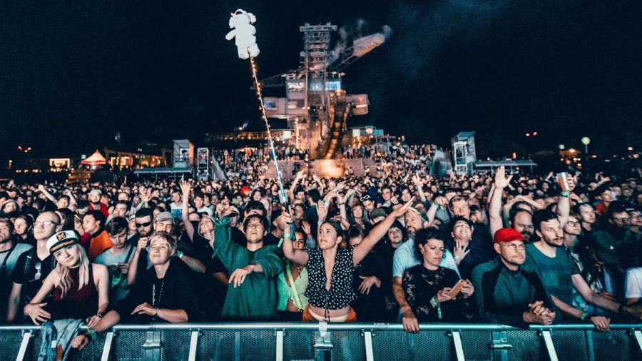Bild der Vergangenheit: Festivalbesucher beim Melt. (smi/spot)