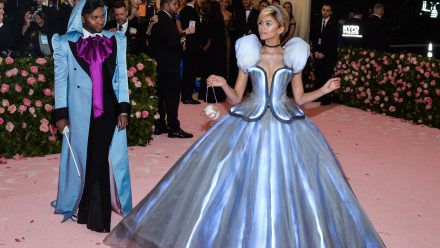 Vor fünf Jahren war sie zuletzt dort: Zendaya in ihrem Cinderella-Kleid auf der Met Gala 2019. (wue/spot)