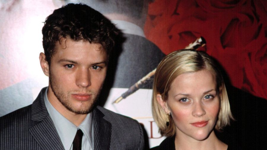 Reese Witherspoon und Ryan Phillippe bei einem Auftritt im Jahr 2001. (hub/spot)