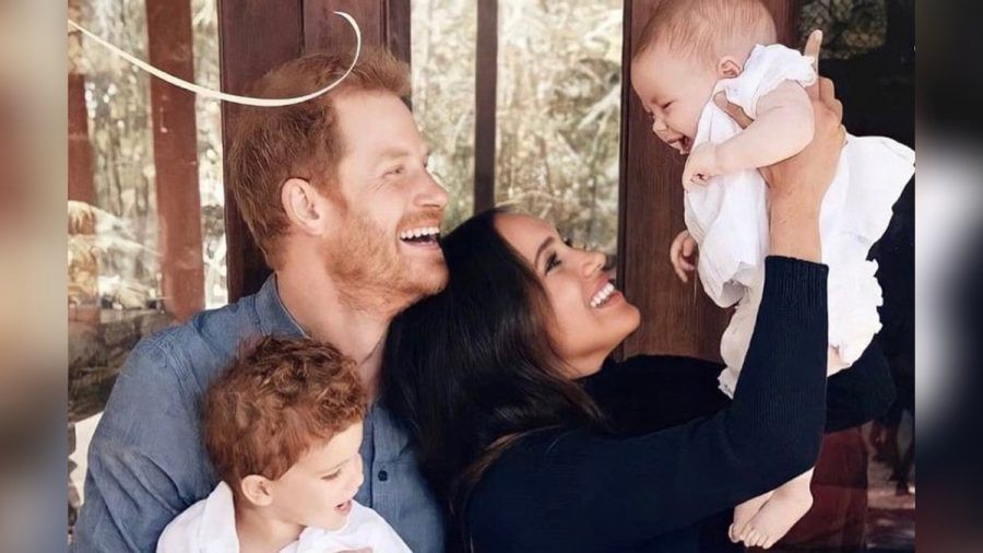 Prinz Harry und Herzogin Meghan mit ihren beiden Kindern Archie und Lilibet. (hub/spot)