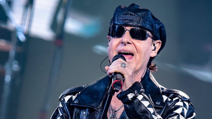 Die Scorpions um Sänger Klaus Meine bekommen einen Film. (smi/spot)