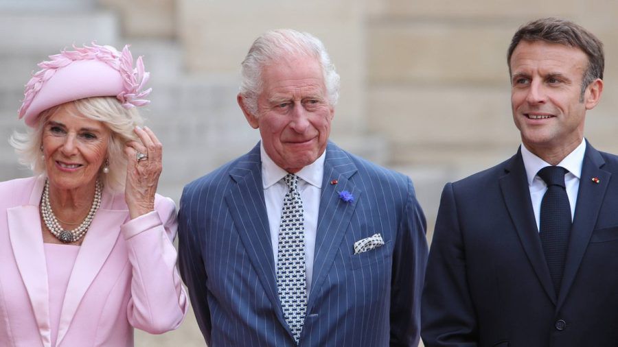 Königin Camilla, König Charles und der französische Präsident Emmanel Macron im September 2023 in Paris. (the/spot)