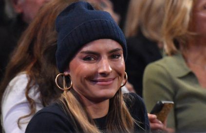 Sophia Thomalla feuerte ihren Freund Alexander Zverev in Paris an und saß auch beim Finale im Publikum. (ae/spot)