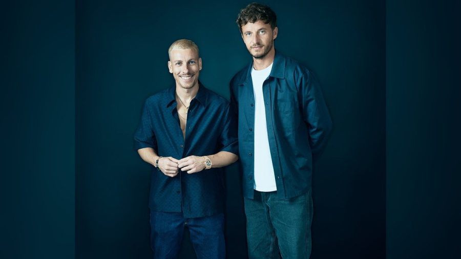 Felix Lobrecht (l.) und Tommi Schmitt haben seit 2017 ihren Podcast "Gemischtes Hack". (eyn/spot)