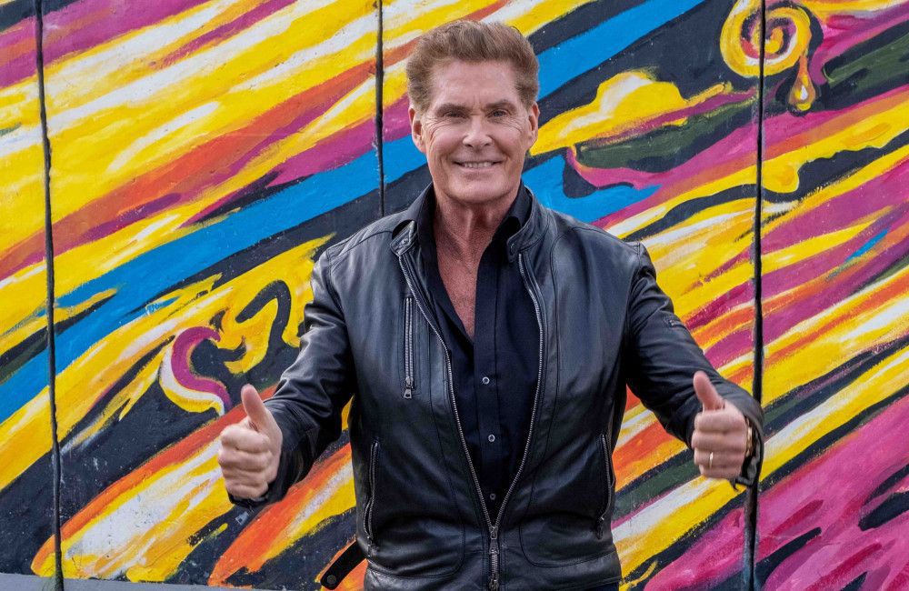 David-Hasselhoff-Ihm-steht-eine-Knieoperation-bevor