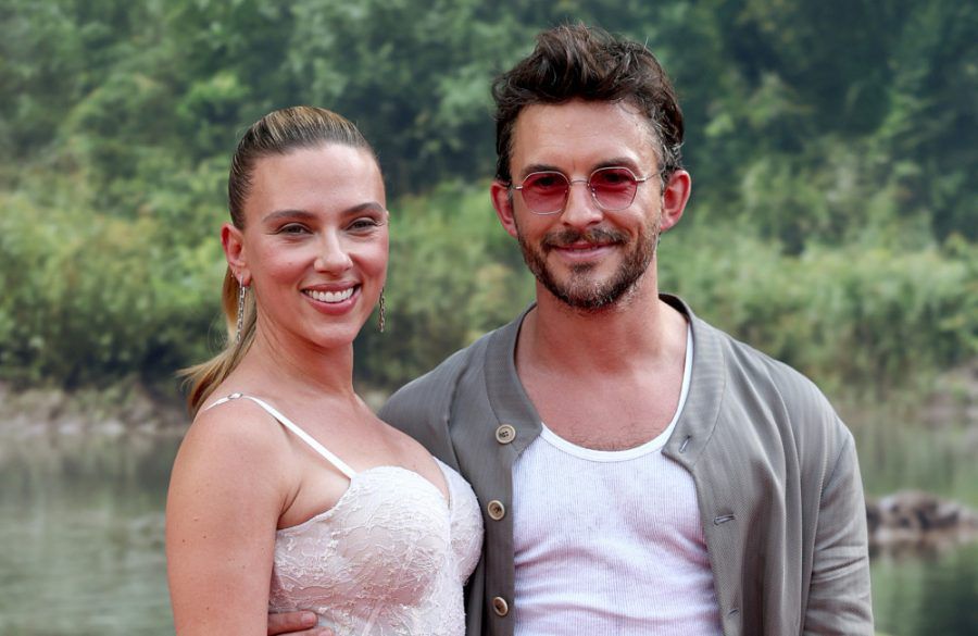 Scarlett Johansson and Jonathan Bailey attend the Jurassic World Rebirth NY Premiere - Getty BangShowbiz