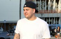 Rob Kardashian - Leaving restaurant in Miami Florida - 12th May 2016 - Photoshot BangShowbiz