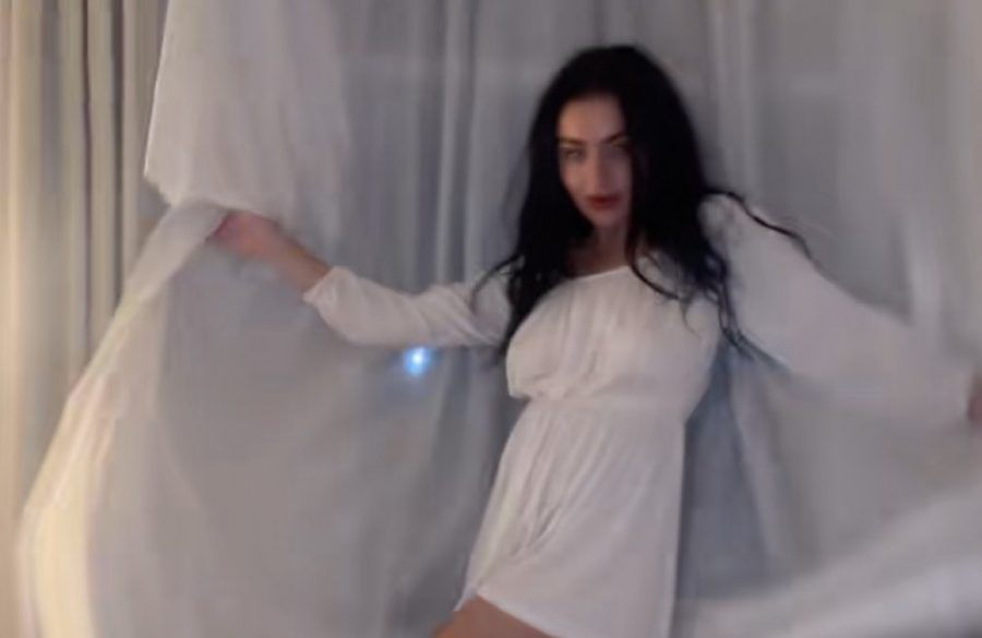 Charli XCX - TikTok - July 20th 2025 BangShowbiz