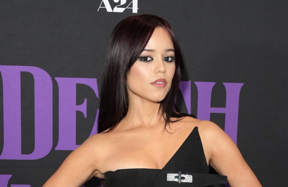 Jenna-Ortega-f-hlt-sich-wegen-Hollywood-Erfolg-unglaublich-missverstanden-