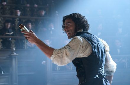 Oscar Isaac as Victor Frankenstein - Frankenstein - Netflix BangShowbiz