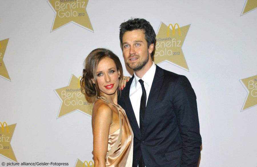 Annemarie Warnkross - Wayne Carpendale - Nov 2012 BangShowbiz