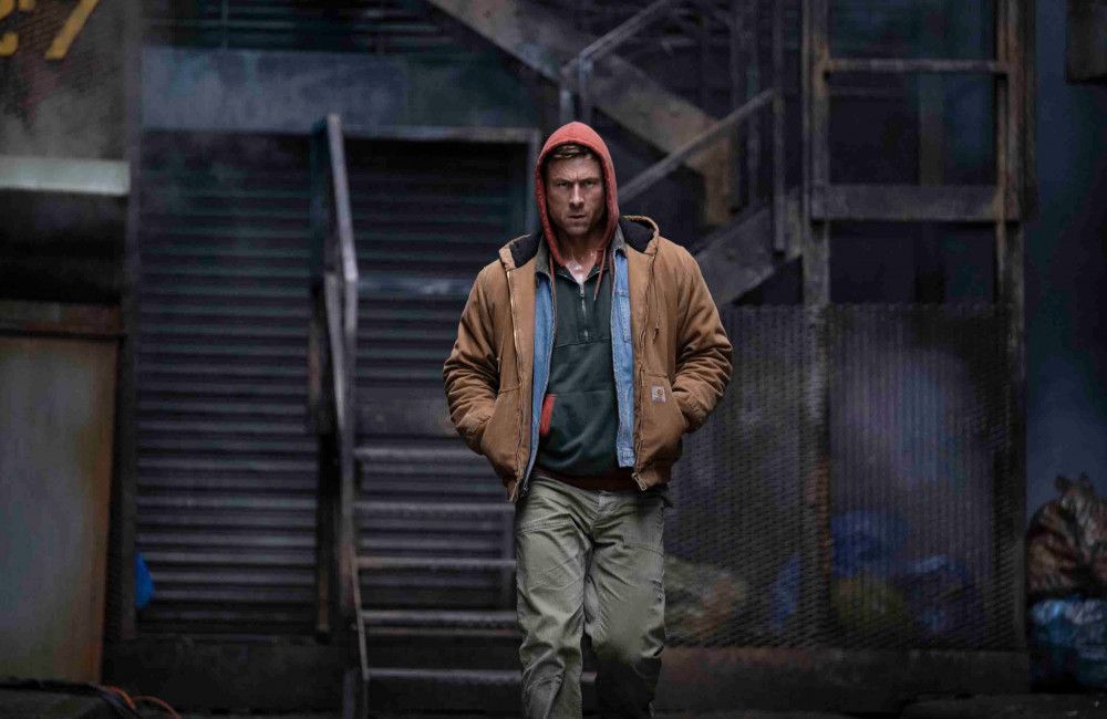 Glen-Powell-verr-t-Arnold-Schwarzeneggers-Reaktion-auf-Reboot-von-The-Running-Man-