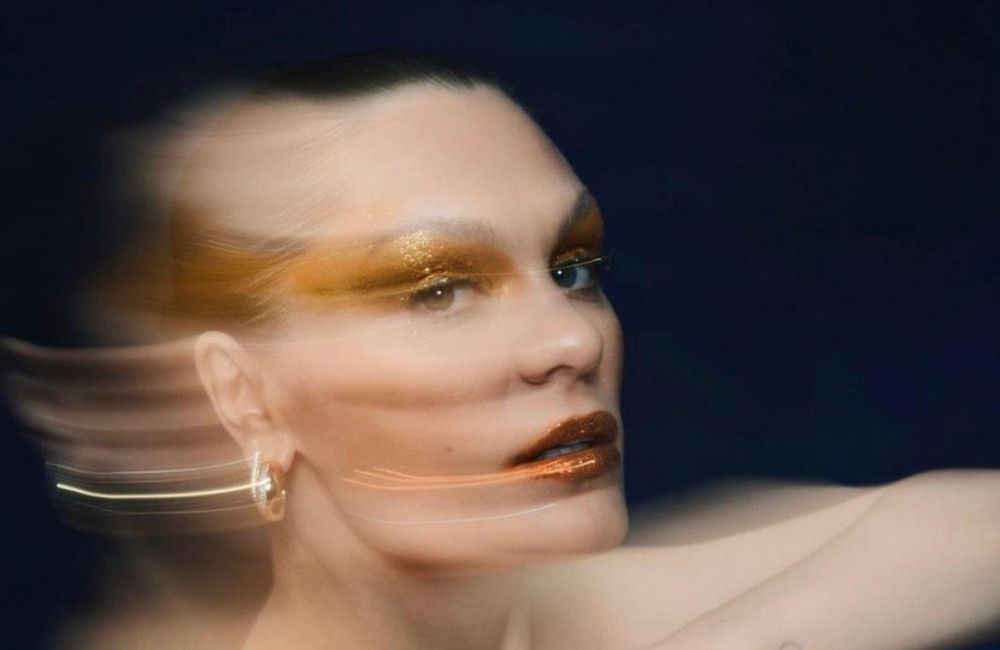 Jessie-J-verarbeitet-emotionale-und-feierliche-Jahre-auf-neuem-Album