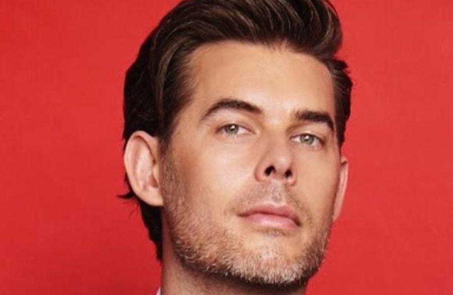 Mike Crawshaw - Chloe Nelkin Consulting - Dec - 2025 - ONE USE BangShowbiz