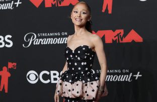 Ariana Grande - AVALON - MTV VMAs - September - 2025 BangShowbiz