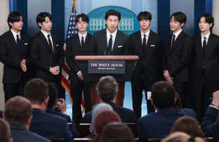 BTS - Avalon - White House - May 2022 BangShowbiz