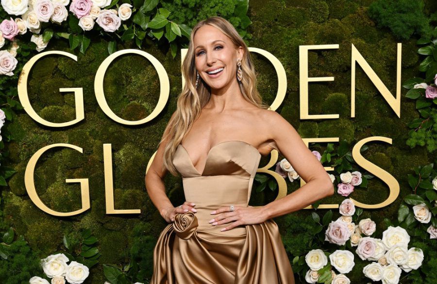 Nikki Glaser - 82nd Annual Golden Globe Awards 2025 - Getty BangShowbiz