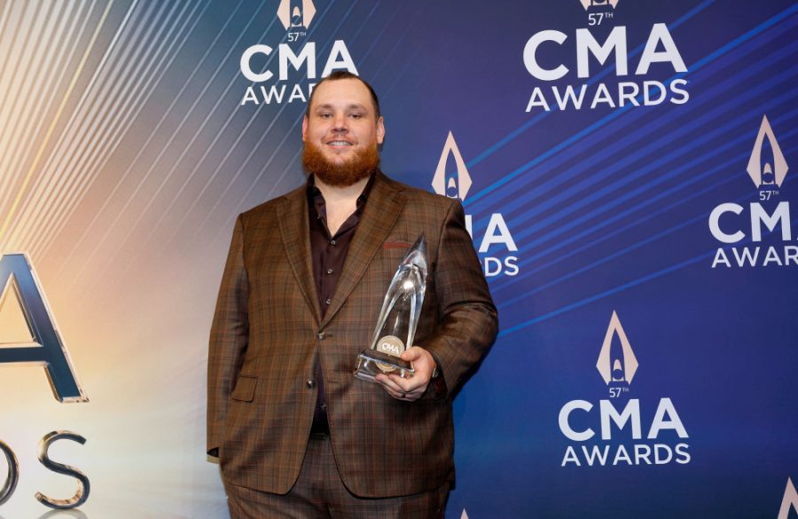 Luke Combs - CMA Awards 2023 - Getty BangShowbiz