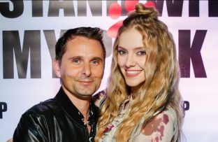 Matt Bellamy and Elle Evans attend the I STAND WITH MY PACK Nov 2019 - Getty BangShowbiz