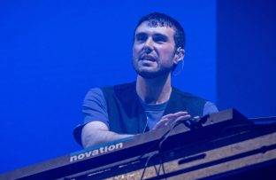 Fred again - Fred Again Performs In Berlin 2022 BangShowbiz