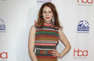 Kate Nash - The Hollywood Beauty Awards in Los Angeles - Photoshot 2019 BangShowbiz