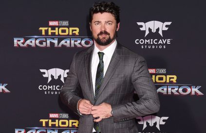 Karl Urban - Thor Ragnarok premiere 2017 - Avalon BangShowbiz